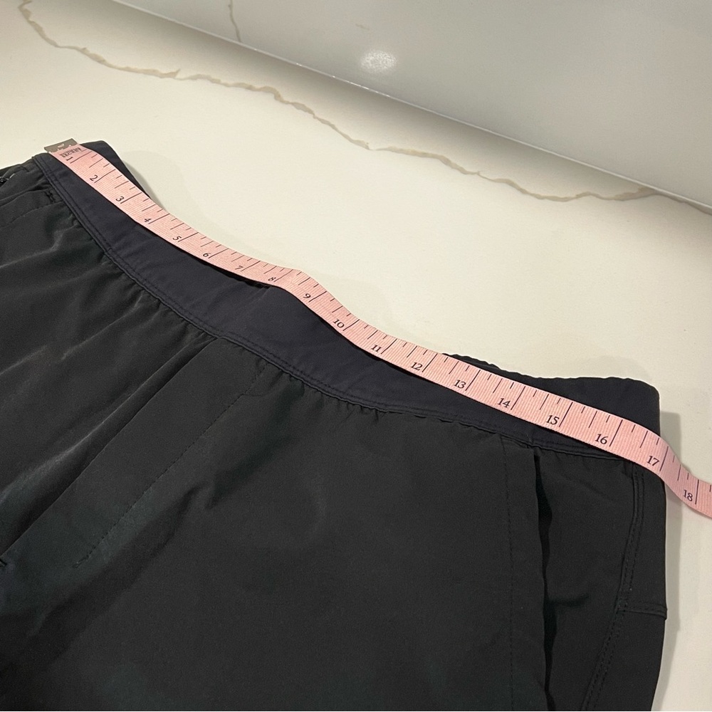 Public‎ Rec men's black pull on shorts size 36 polyester -FLAW NOTED IN LISTING - Picture 13 of 16